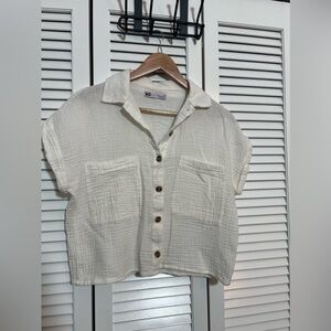 White Cotton Gauze Botton up Crop Top
